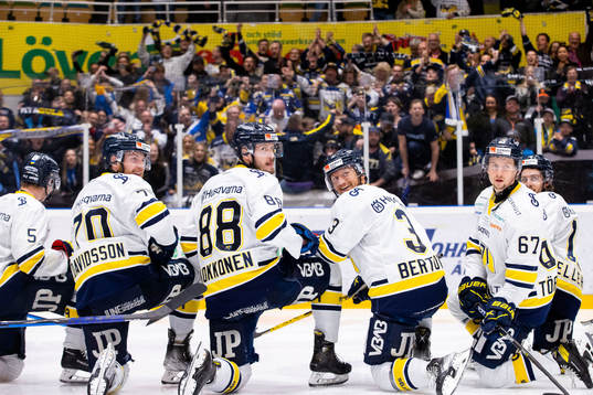 s Marcus Davidsson Jesper Kokkonen Daniel Bertov