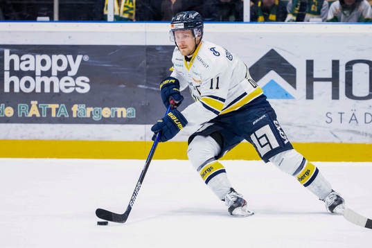 s Simon Önerud