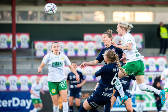 Rosengårds Emma Berglund och Ria Noora Minerva Öling