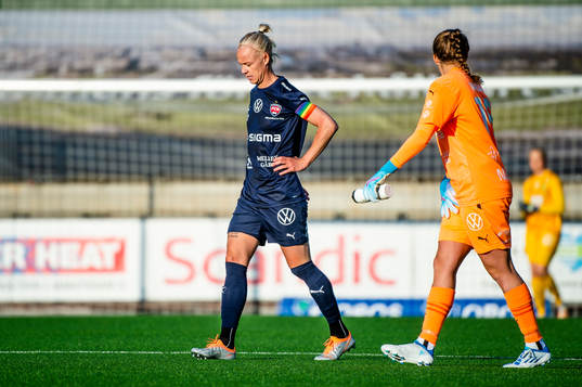 Rosengårds Caroline Seger deppar