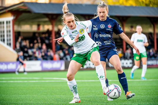 Hammarbys Ellen Schampi mot Rosengårds Charlotte Grant