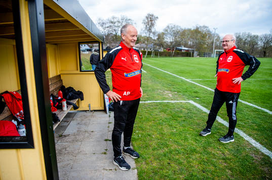 t Olofs IF /Kiviks tränare Anders Palmér och ordförande