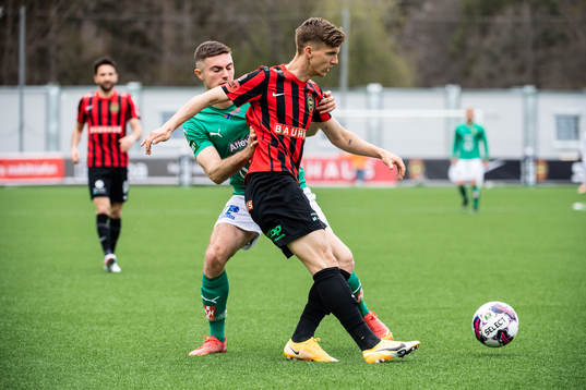 Brommapojkarnas Samuel Leach Holm och Jönköpings Marko