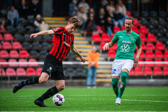 Brommapojkarnas Robin Frej och Jönköpings Edin hamidovic