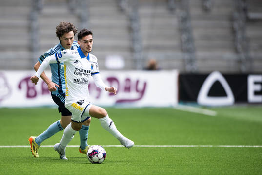 Djurgårdens Leo Cornic och Sirius Laorent Shabani
