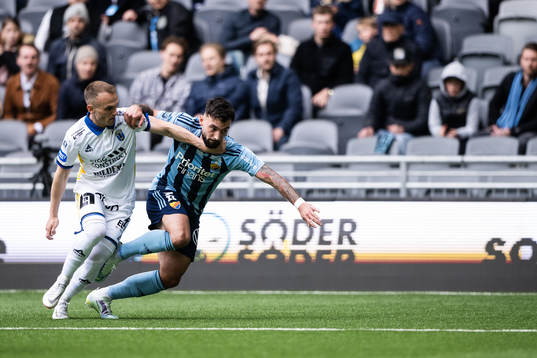 Sirius Aron Bjarnason och Djurgårdens Sead Haksabanovic