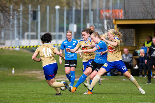 Halmstads Matilda Johansson och Södra Sandbys Ida Garmfors