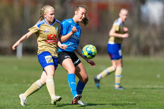 Södra Sandbys Ida Garmfors och Halmstads Elsa Karlsson