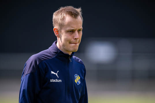 Eskilsminnes tränare André Petersson