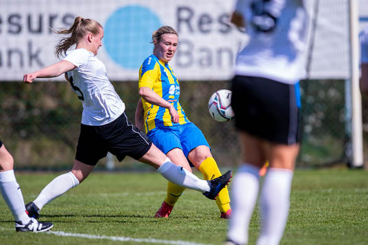 Eskilsminnes Julia Lennartsson