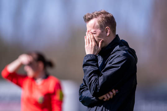 Eskilsminnes tränare André Petersson  deppar