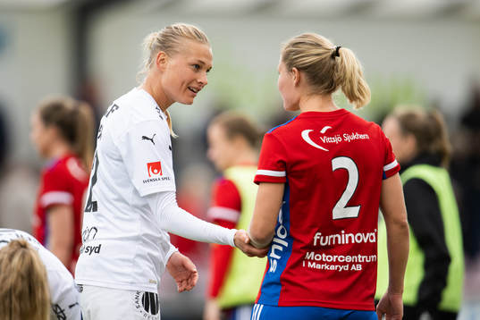 Vittsjös Mie Leth Jans och Häckens Stine Larsen
