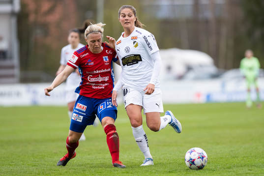 Vittsjös Nellie Persson och Häckens Mille Gejl Jensen