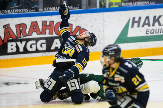 s Hunter Shinkaruk