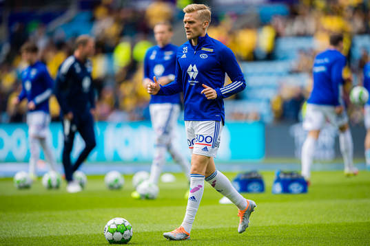 Eirik Ulland Andersen of Molde warms up