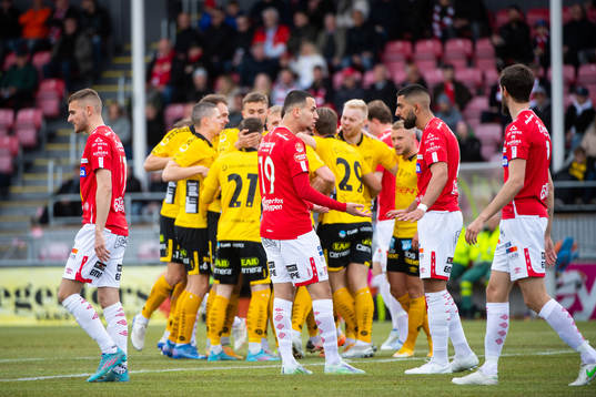 Degerfors spelare deppar