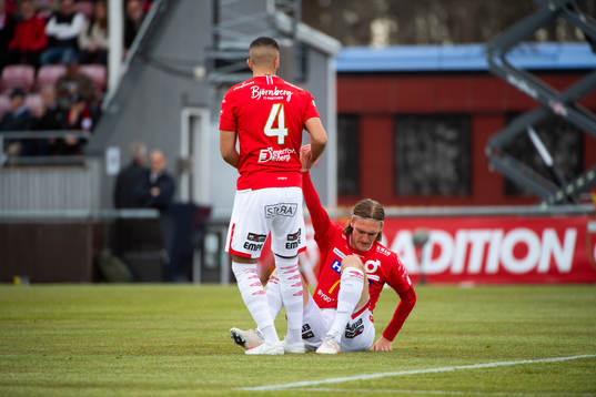 Degerfors Sean Sabetkar och Gustav Granath deppar