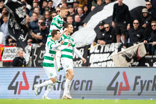 Västerås Viktor Granath jublar