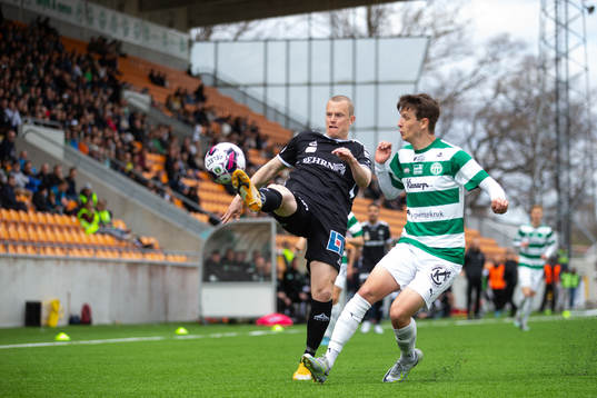 Bläddra bland fler bilder av Fotboll, Superettan, Västerås SK - Örebro