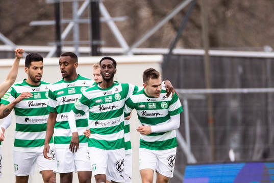 Västerås Dusan Jajic jublar med Mohammed Mahammed