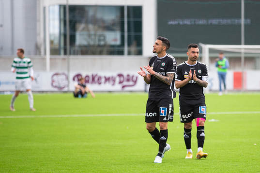 Örebros Ahmed Yasin och Jiloan Hamad deppar