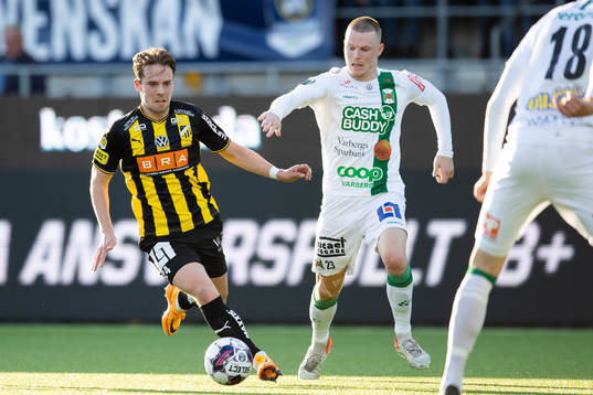 Häckens Lars Olden Larsen och Varbergs Anton Liljenbäck