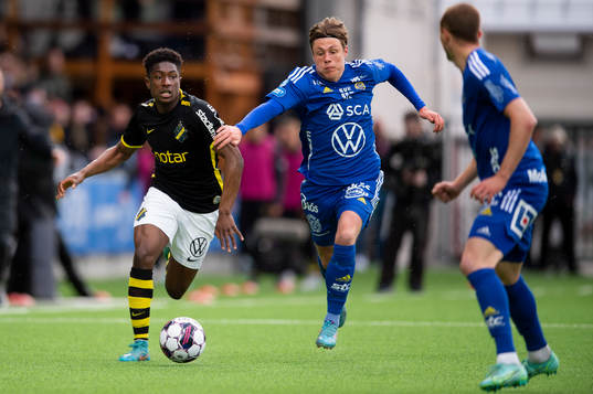 s Josafat Mendes och Sundsvalls Jesper Carström