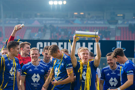 Ola Brynhildsen of Molde celebrates with the trophy