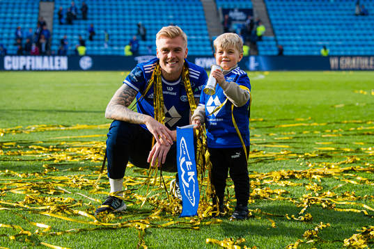 Eirik Ulland Andersen of Molde and his son