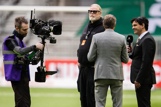Tommy Åstrand, Discovery, innan fotbollsmatchen i