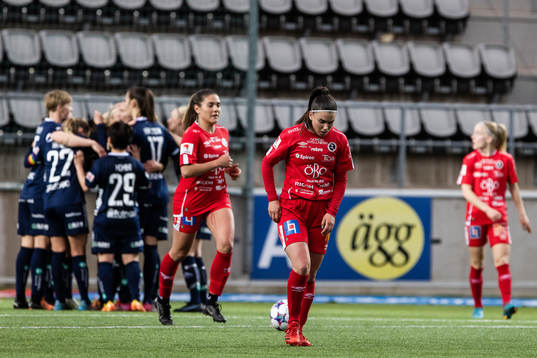 Örebros Emilia Pelgander deppar
