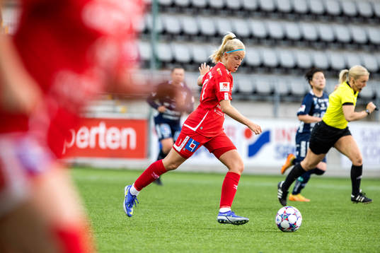 Örebros Katie Lockwood