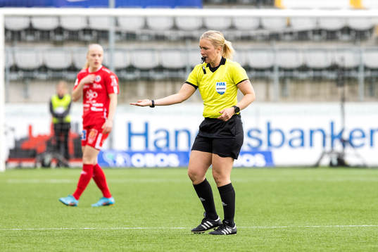Domaren Sara Persson