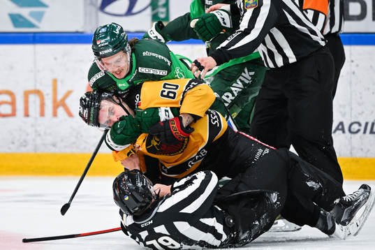 Färjestads Joakim Nygård och Luleås Julius Honka