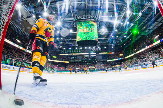 Luleås Linus Omark deppar