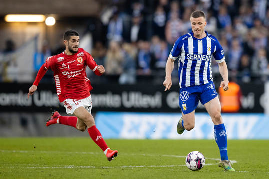 Kalmars Noah Shamoun och IFK Göteborgs Carl Johansson