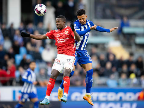 Kalmars Nahom Girmai Netabay och IFK Göteborgs Tobias Sana