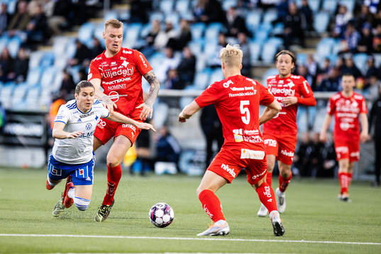 IFK Norrköpings Eman Markovic och Värnamos Victor Eriksson