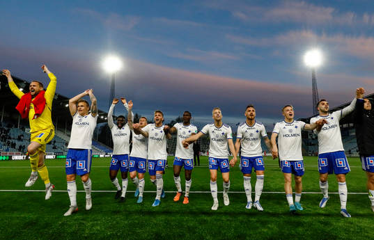 IFK Norrköpings spelare jublar