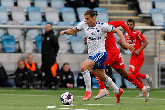 nno9<under fotbollsmatchen i Allsvenskan mellan IFK