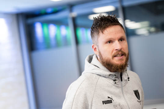 Malmö FFs Lasse Nielsen i mixade zonen