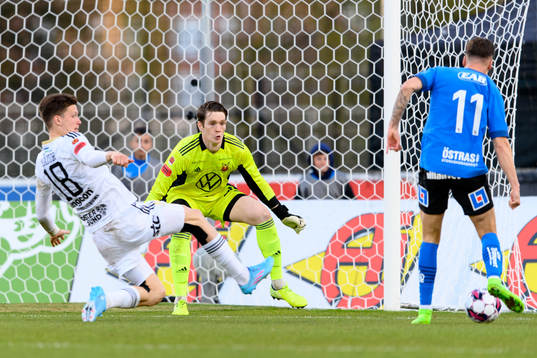 Östersunds målvakt Andrew Mills