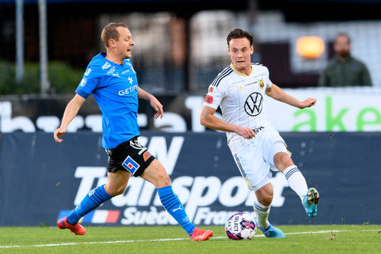 Halmstads Joel Allansson och Östersunds Cesar Weilid