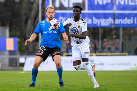 Halmstads Mikael Boman och Östersunds Peter Amoran