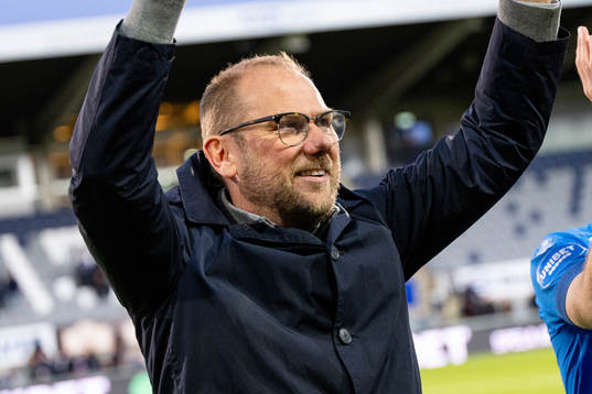 Halmstads tränare Magnus Haglund jublar