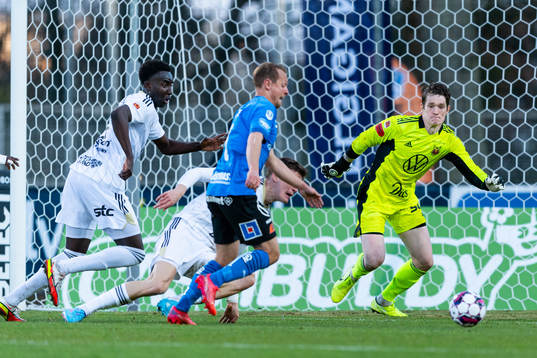 Östersunds målvakt Andrew Mills