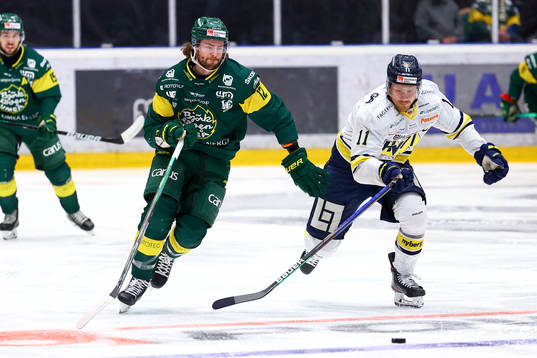 s Simon Önerud