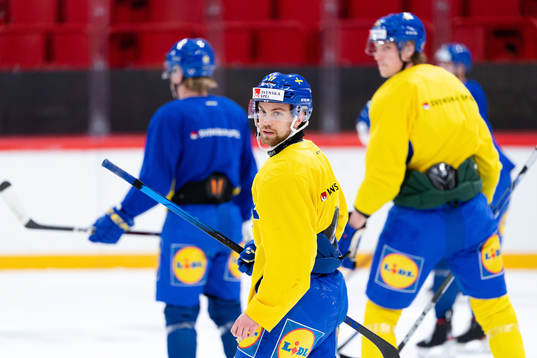 Oskar Lang of the Swedish national ice hockey team