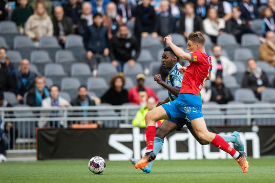 Djurgårdens Joel Asoro och Helsingborgs Casper Widell
