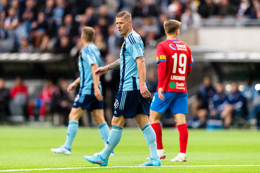 Djurgårdens Victor Edvardsen deppar